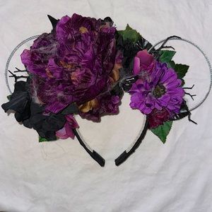 Wire Haunted Mansion Minnie ears